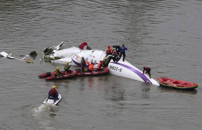 Tajvanski avion vjerojatno je pao zbog kvara lijevog motora