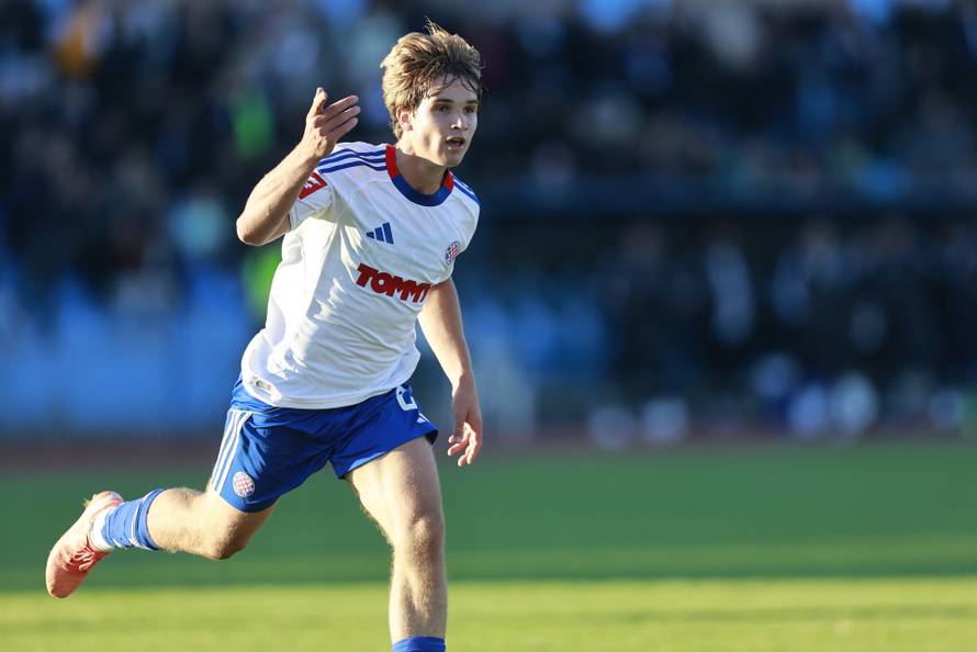Vinkovci: NK Vukovar i HNK Hajduk sastali se u 9 kolu Prve HNL