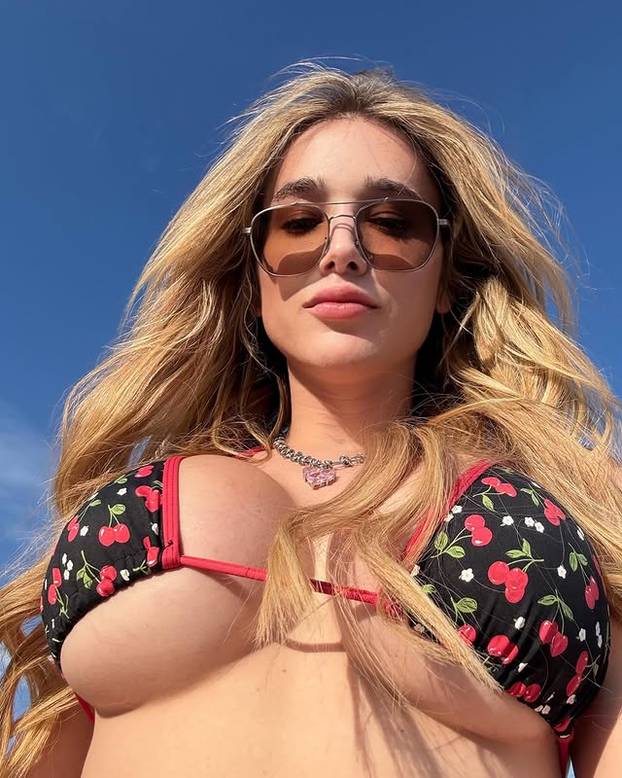 FOTO 'Izlazim s ružnim frajerima jer moram biti zgodnija u vezi'