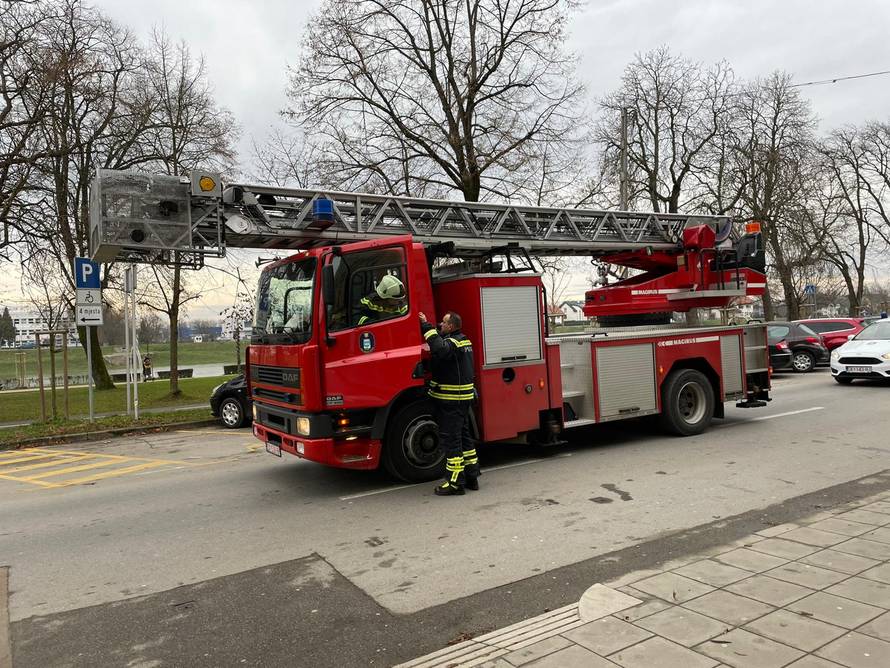 Stanovnici Strašnika: Bilo je baš grozno, sve se rušilo, ali svi ćemo noćas spavati u svojoj kući