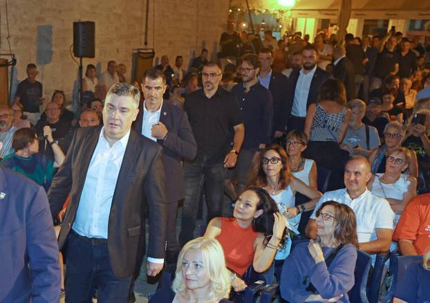 Šibenik: Zoran Milanović došao na drugu večer Fališ-a