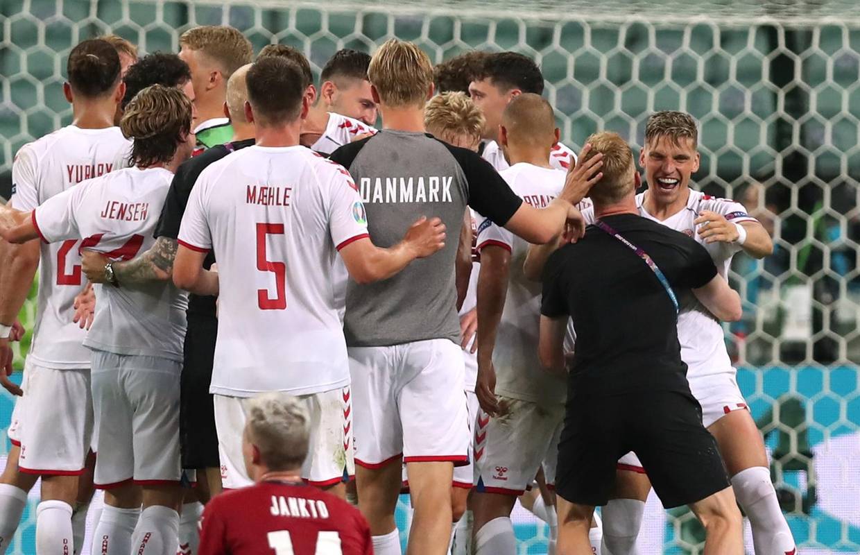 Čudesna bajka još traje: Danci srušili Češku za polufinale Eura!