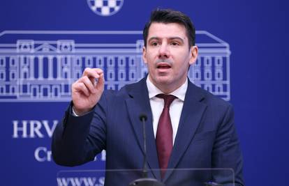 Grmoja najavio da će uzdrmati političku scenu i javnost, javio se Vlahović, optužio ga za krađu