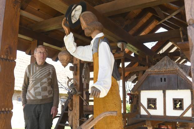 Podravske Sesvete: Umjetnička etno kuća Luka