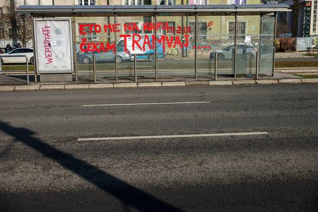 Sarajevo: Poruka na tramvajskoj stanici gdje je stradao Erdoan Morankić