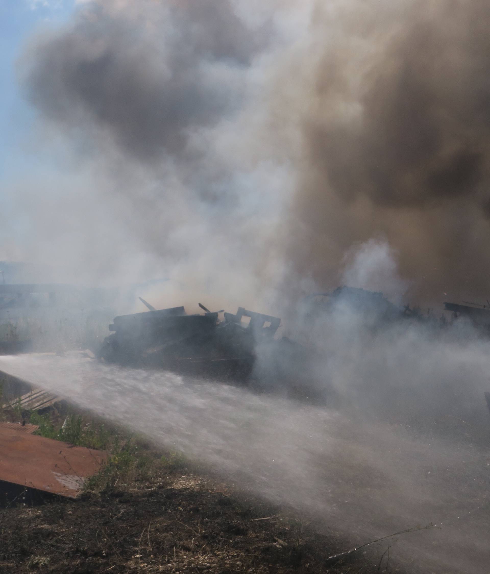 Požar u Planome: Gori nisko raslinje, makija i borova šuma