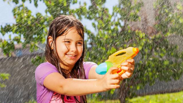 15 ljetnih aktivnosti u kojima možete uživati zajedno s djecom