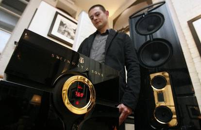 Novi stereo sustav "Model D" predstavljen u Londonu