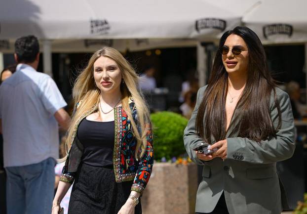 Zagreb: Božo Kralj prošetao Cvjetnim trgom