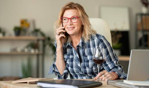 Istra&zcaron;ivanje otkrilo: Evo &ccaron;ime se neki zaposlenici bave dok 'rade od ku&cacute;e' - jeste li me&dstrok;u njima?