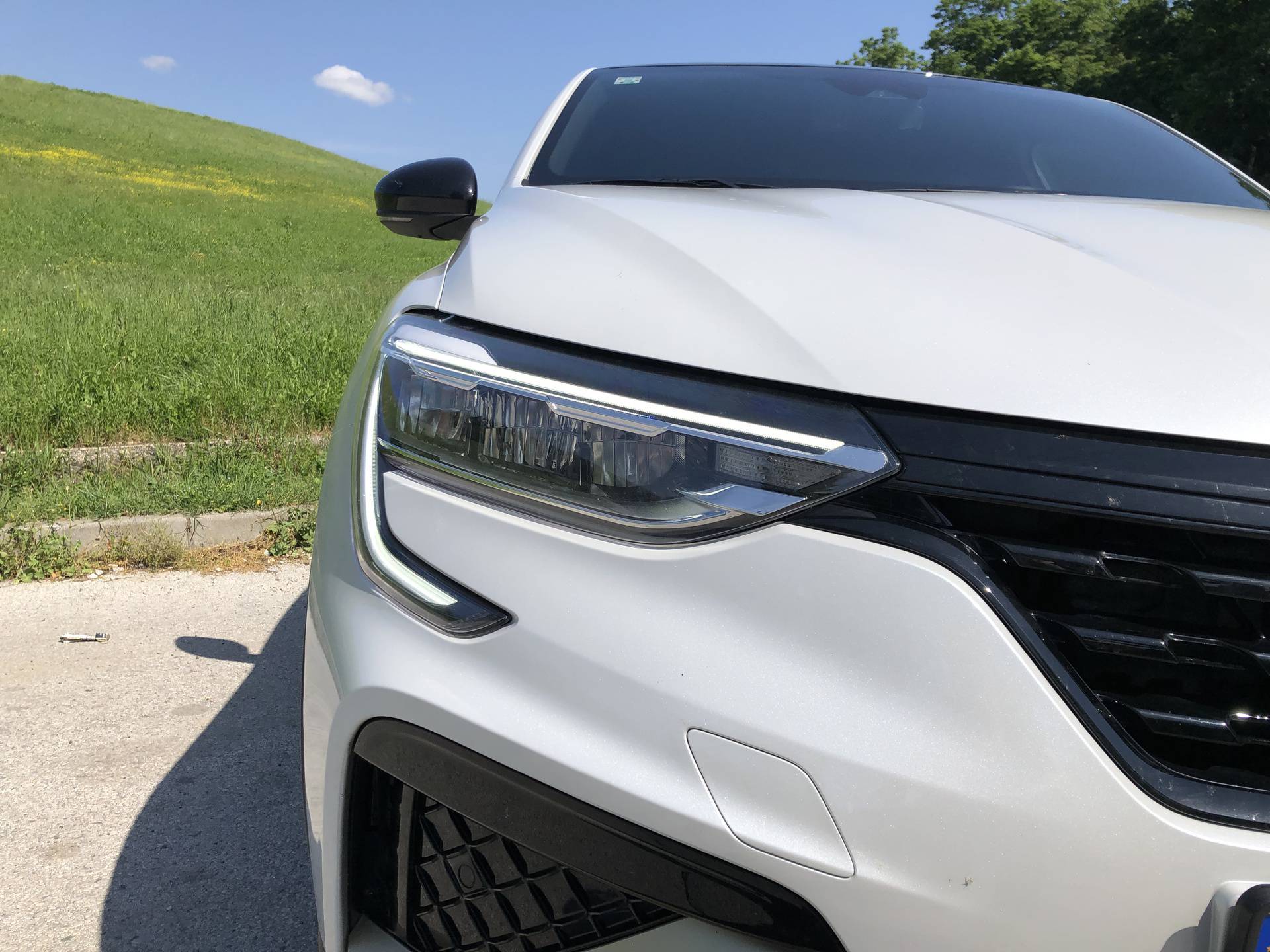 Testirali smo Renault Megane Conquest Hybrid: Jedan od najštedljivijih auta u klasi