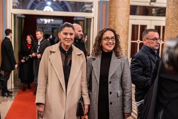 Split: Poznati na premijeri predstave "Požari"