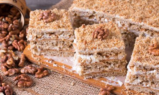 Splitska torta: Recept se prenosi s koljena na koljeno, a svaka domaćica ima svoju malu tajnu