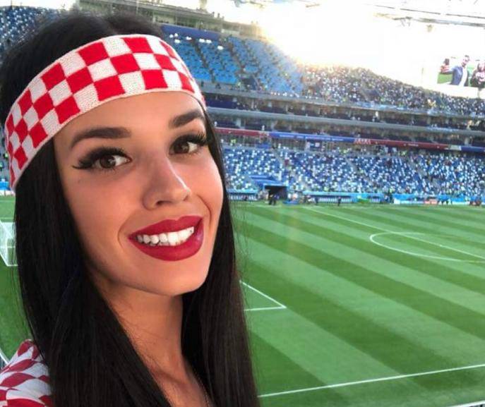 Lijepa Ivana stigla u Moskvu: Vatreni, večeras po pobjedu!