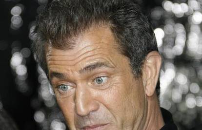 Mel Gibson odlučio je zatražiti puno skrbništvo nad Lucijom