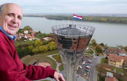 Zašto Dnevnik Hrvatske televizije nisu emitirali izravno iz Vukovara - recimo s tornja?