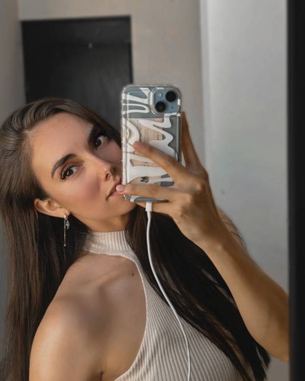 FOTO Nekad kraljica ljepote, a danas nogometna sutkinja. Selene oduzima dah na terenu