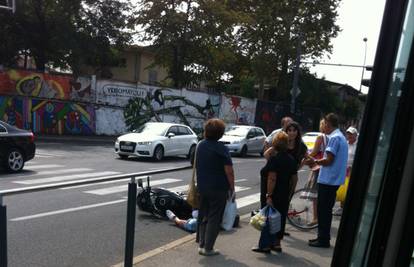 U Zagrebu se sudarili motor i bicikl, ozlijedio se motociklist