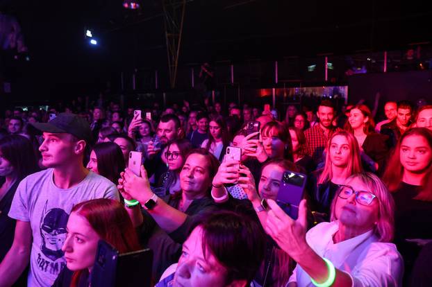 Zagreb: Luka Nižetić koncertom u Tvornici obilježio 20 godina glazbene karijere