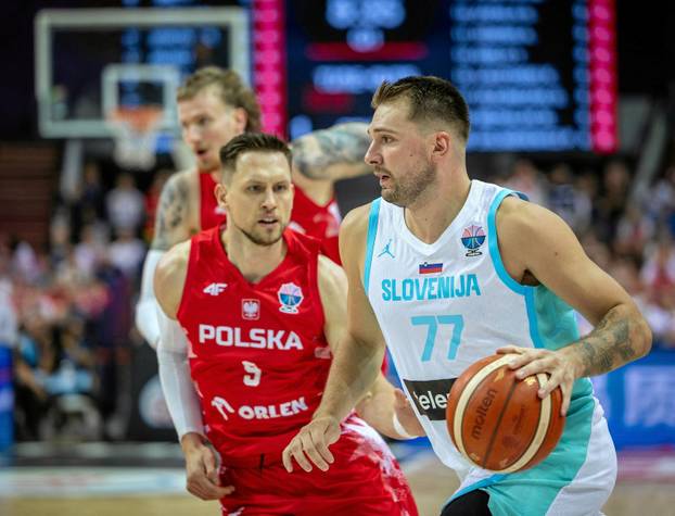 FIBA EuroBasket 2025 - Group Phase - Slovenia v Poland
