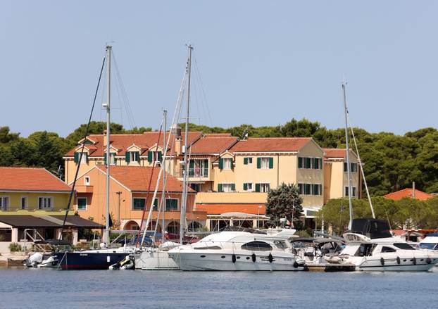 FOTO Ovo je najniži naseljeni otok u Hrvatskoj: Znate li po čemu je još poseban?