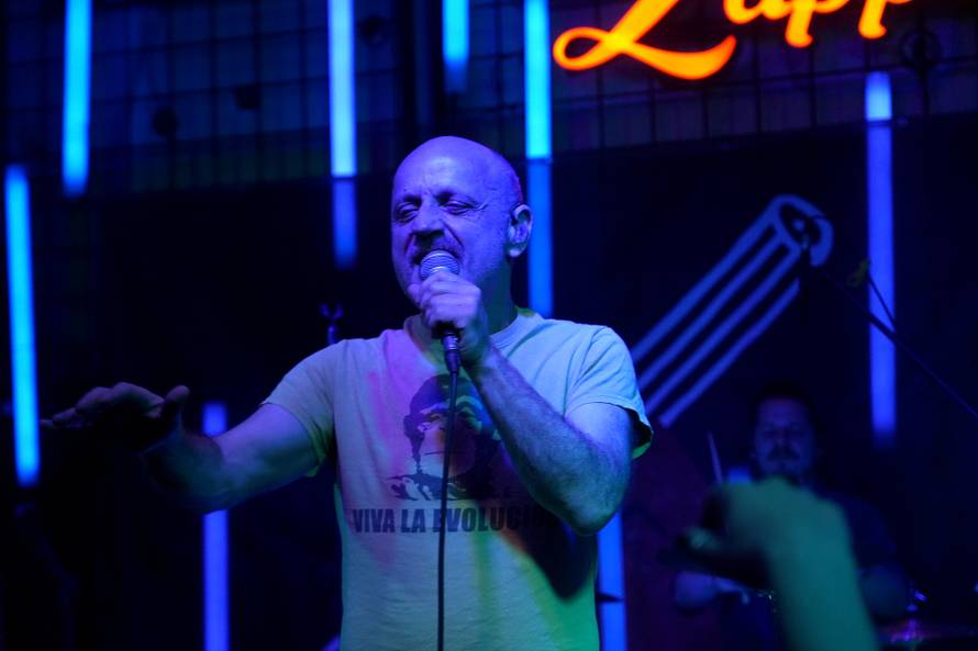 Beograd: Nastup Mile Kekina u Zappa bazi