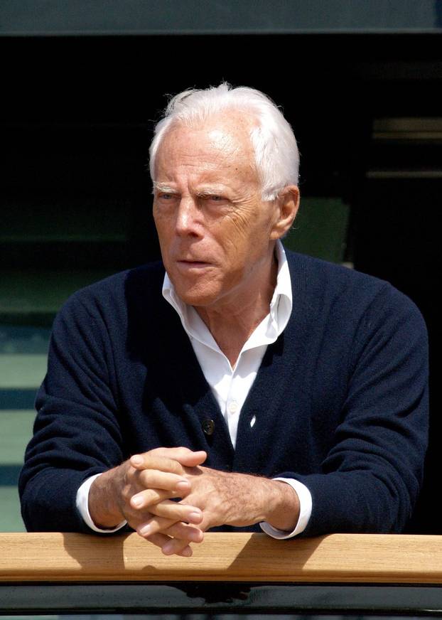 Varato a Viareggio il nuovo Yacht di Giorgio Armani