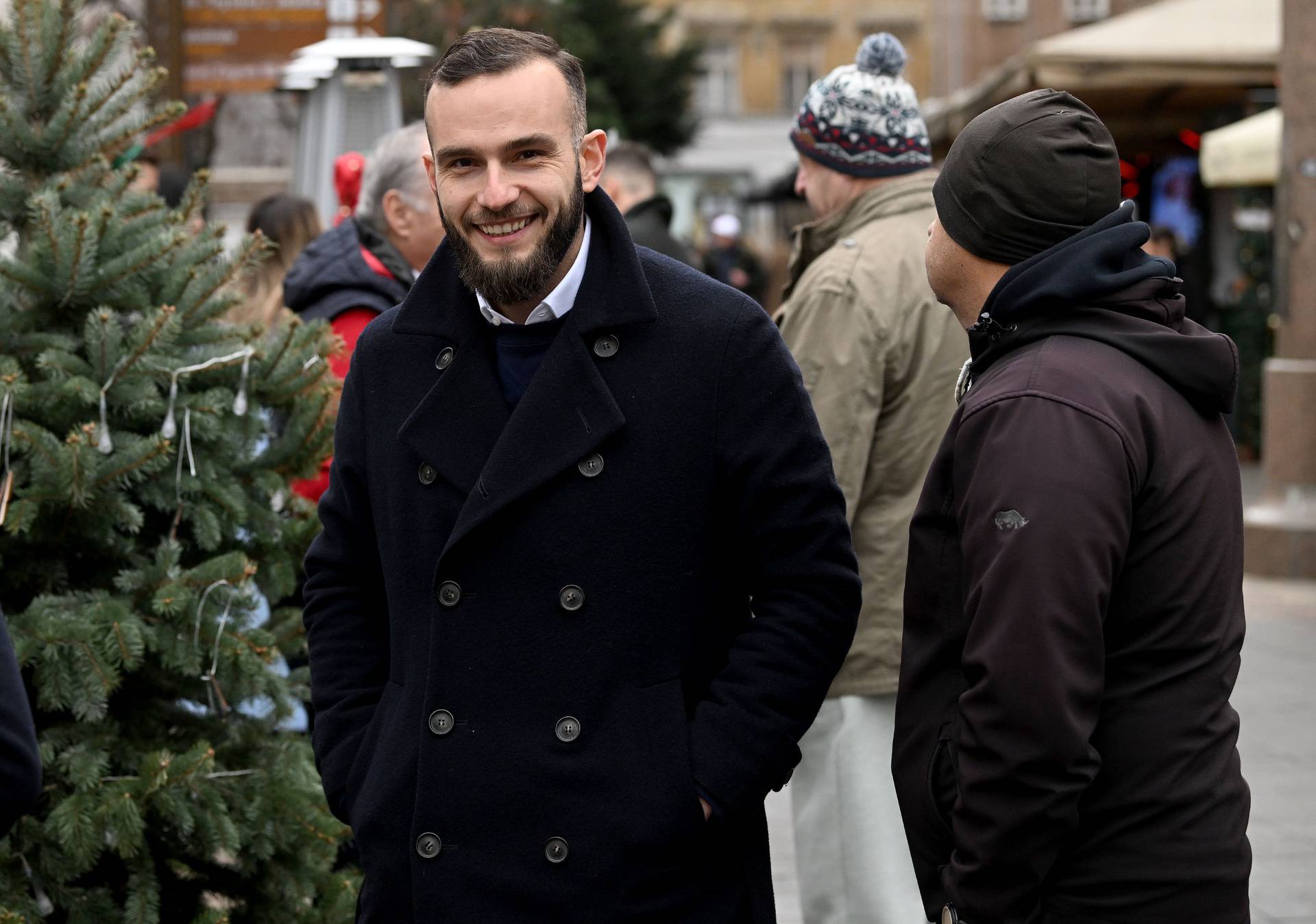 Zagreb: Josip Aladrović i Tomislav Ćorić u šetnji gradom