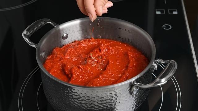 Odličan trik kako da umak od rajčice bude savršenog okusa