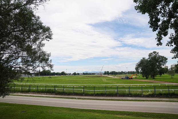 Zagreb: Radovi na Hipodromu za koncert Marka Perkovića Thompsona