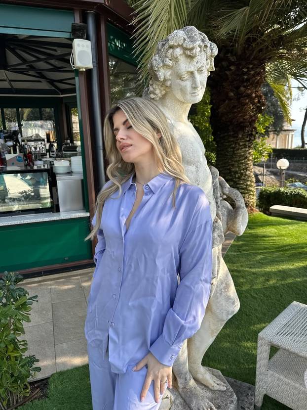 FOTO Ecija Belošević pokazala donje rublje: Evo u čemu spava