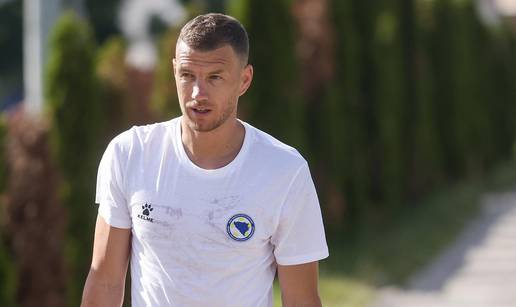 Džeko odabrao novi klub: Vraća se u Italiju za plaću od 1,5 mil. €