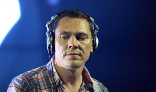 DJ Tiësto završio je u bolnici, otkazao je sve daljnje nastupe