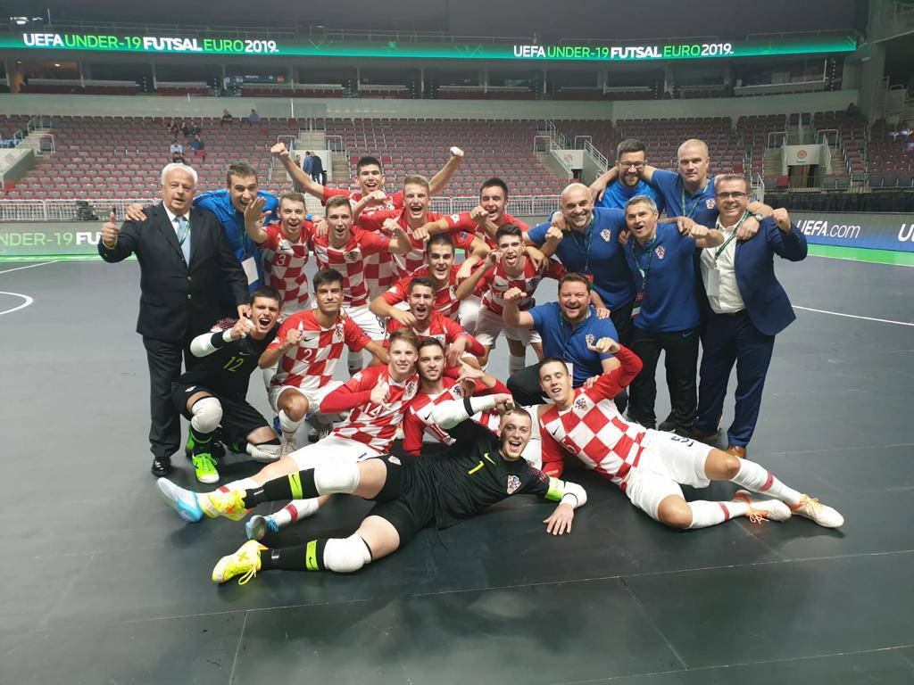 Hrvatska je viceprvak Europe! Španjolci nas potukli u finalu