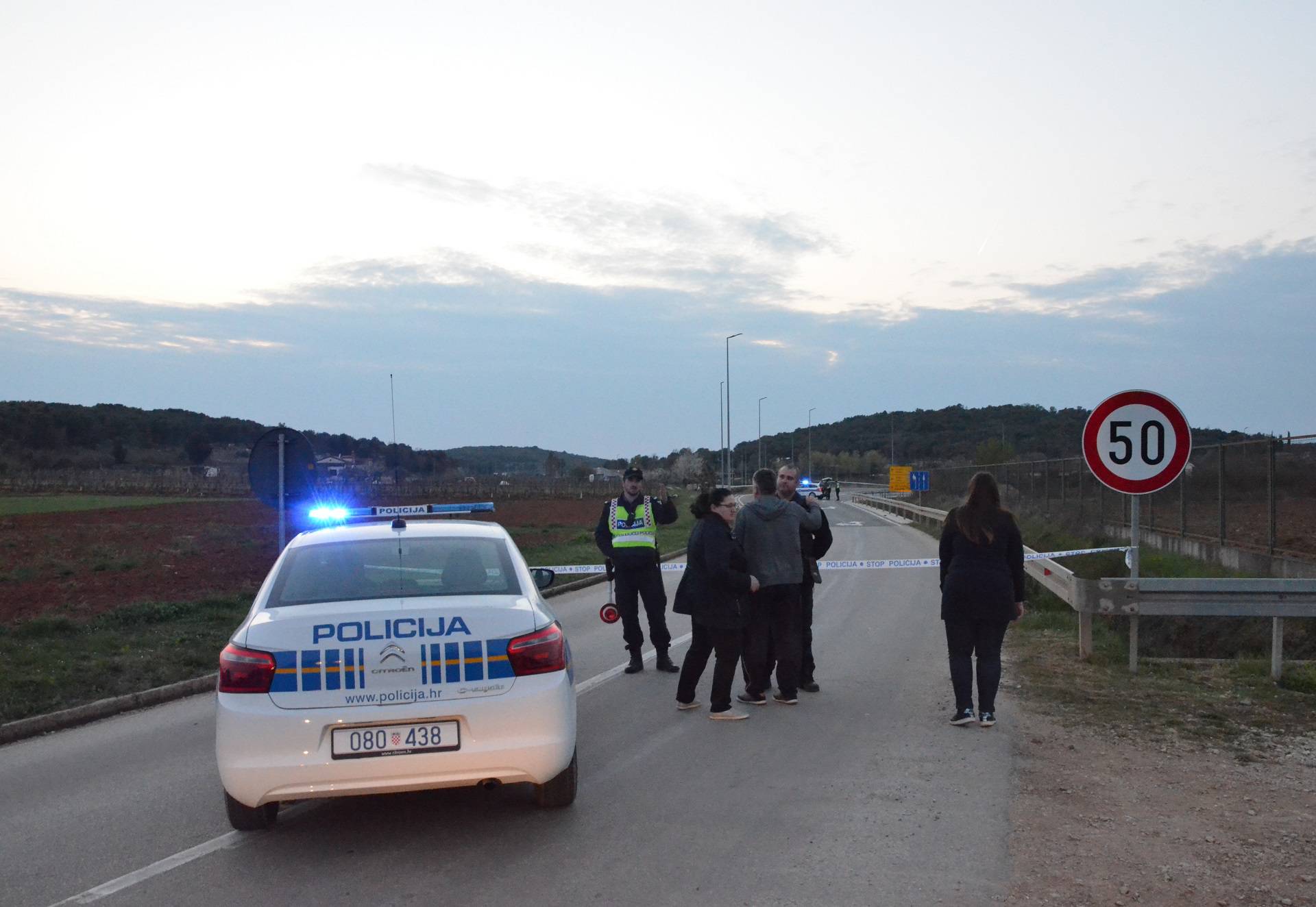 U teškoj nesreći kod Rovinja poginuo je vozač na skuteru