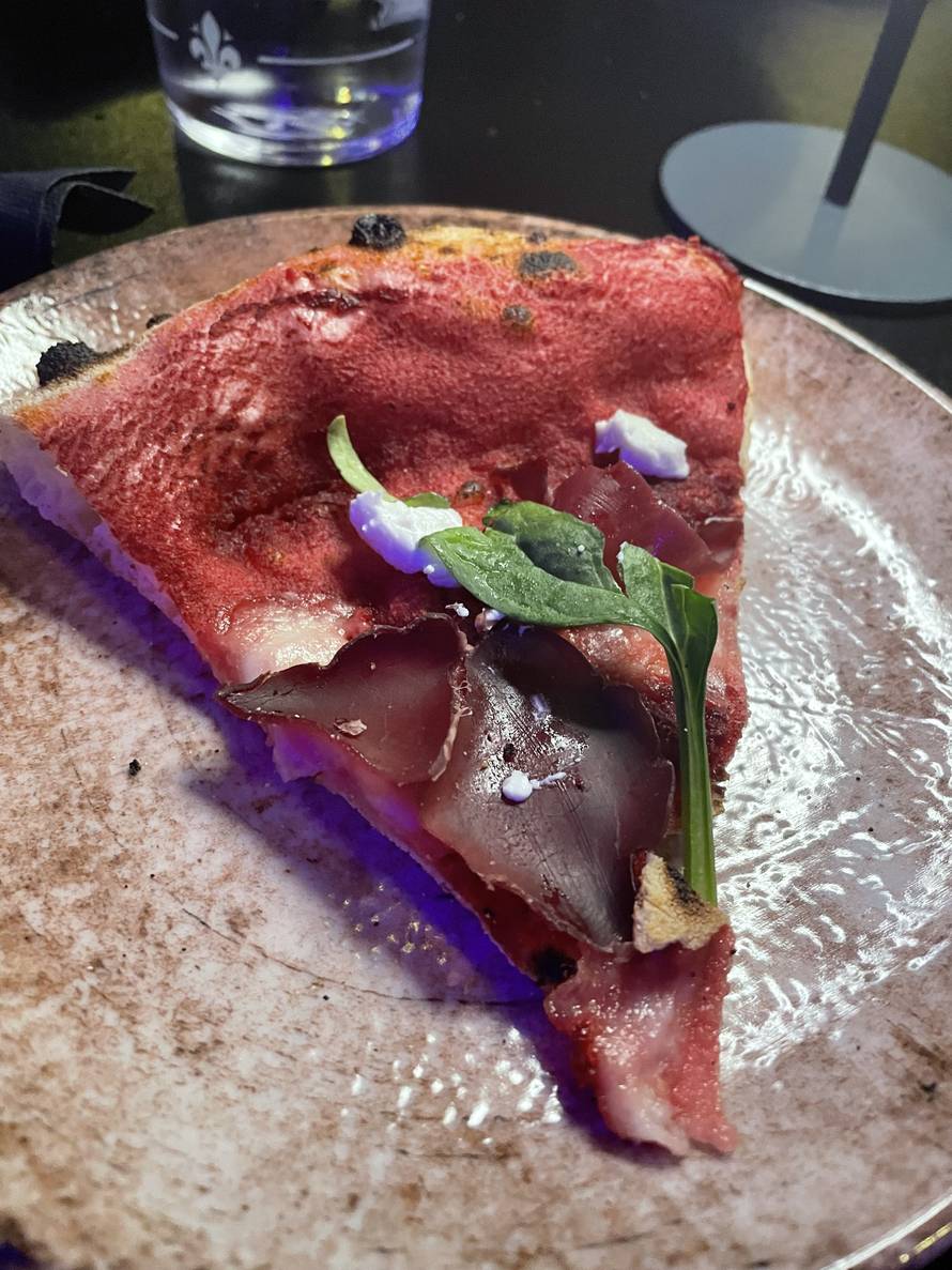 Grof Lovski zajedno sa Franko's pizzerijom izbacio novu pizzu: 'Divljač i cikla su super spoj!'