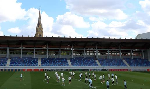 24sata u Srbiji: Dinamovce čeka hladnoća i tek 20 navijača... 'Dečki, čime se bave ovi Hrvati?'