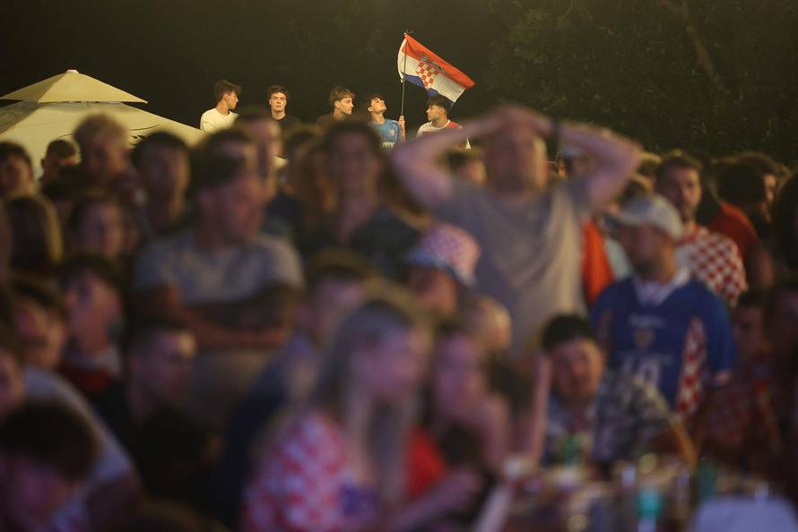 Gledanje utakmice u Splitu 