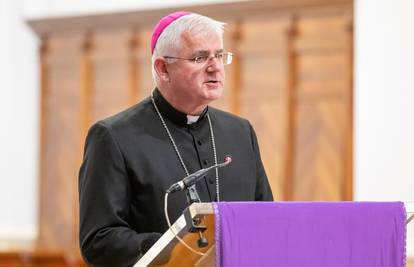 Biskup Uzinić uoči Velike Gospe za više misa da smanje 'navalu' vjernika na pojedina slavlja