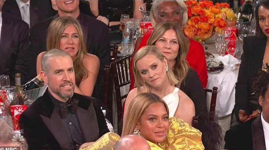 Pitt držao govor, a bivša žena ga bodrila: 'Jen se rastopila'