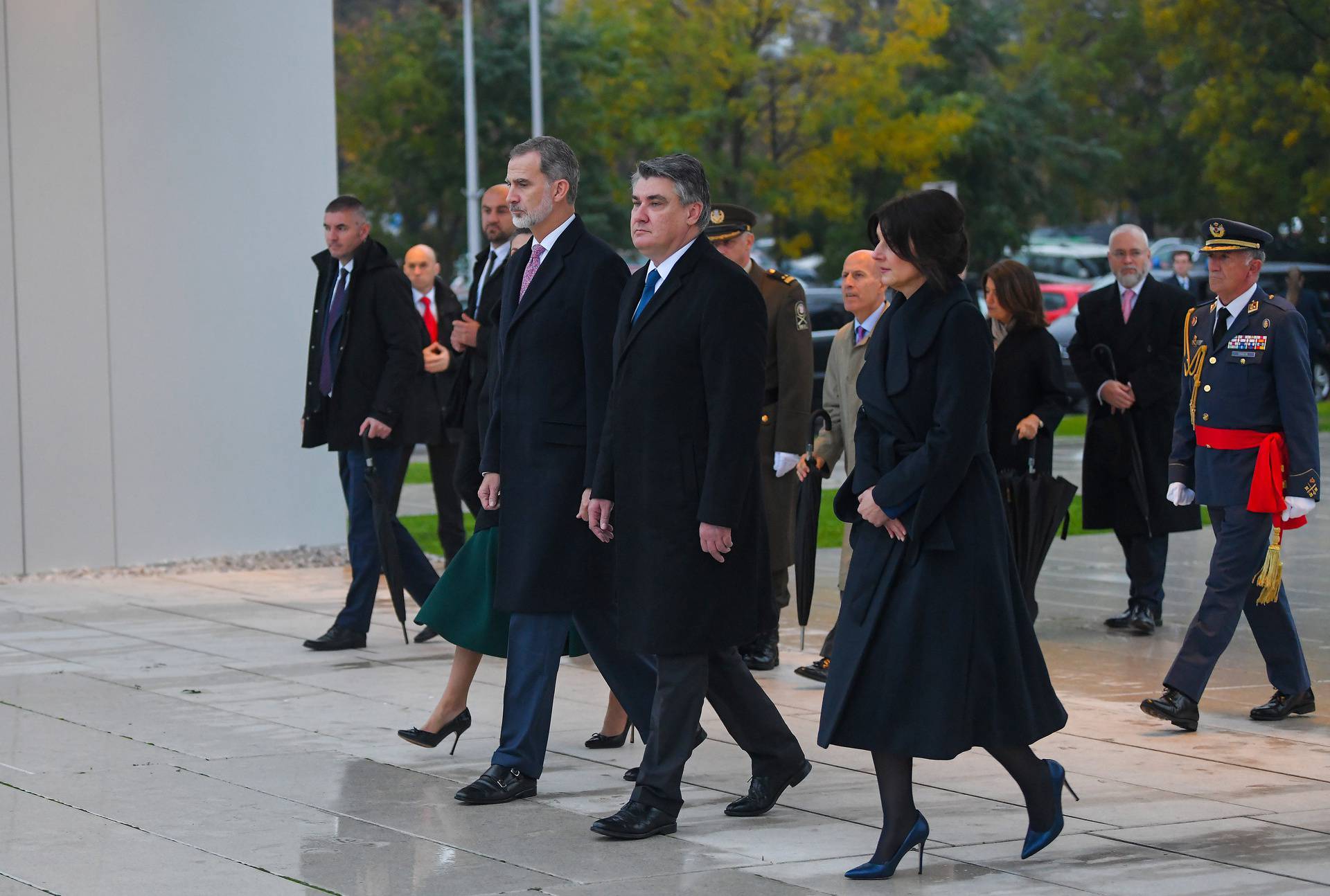 Zagreb: Španjolski kralj Filip VI. i kraljica Letizia položili su vijence kod Spomenika domovine 