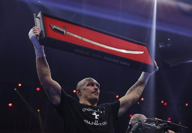 Oleksandr Usyk v Tyson Fury - Heavyweight World Title