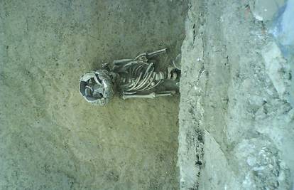  U središtu Đakova pronašli su dječju lubanju i kosti rebara