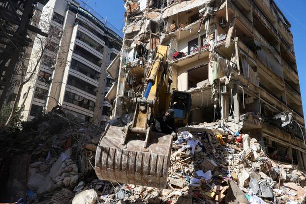 Aftermath of an Israeli strike carried out on Wednesday, in Ain Al Mraiseh in Beirut