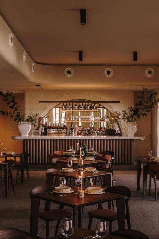 FOTO Suvremeni hotel u starom ribarskom mjestu na Ugljanu privlači ljubitelje mira i uživanja