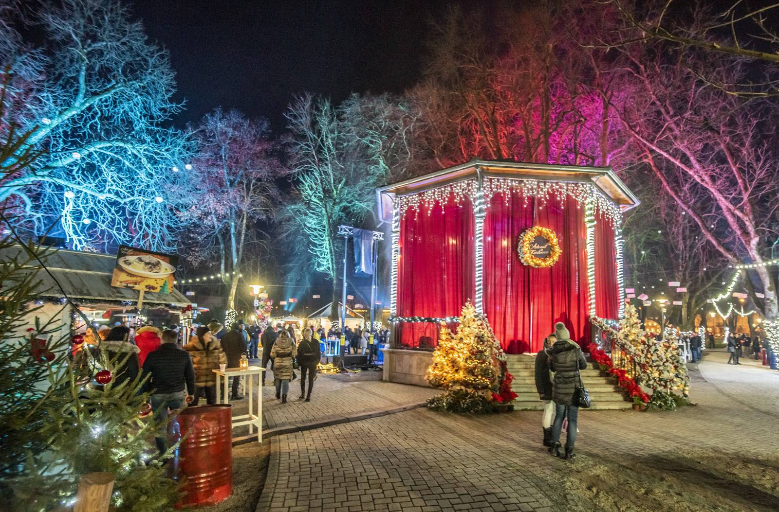 Advent u Karlovcu: programi za djecu, koncerti i odlična gastro ponuda