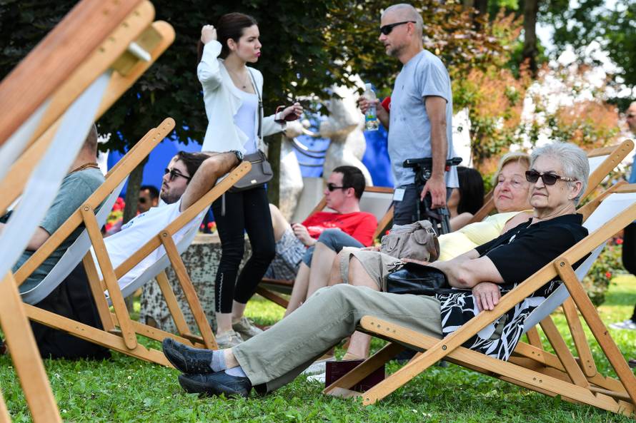 Floraart: Sadnice cvijeća od 2 kune, a za 25 mini vrt u posudi