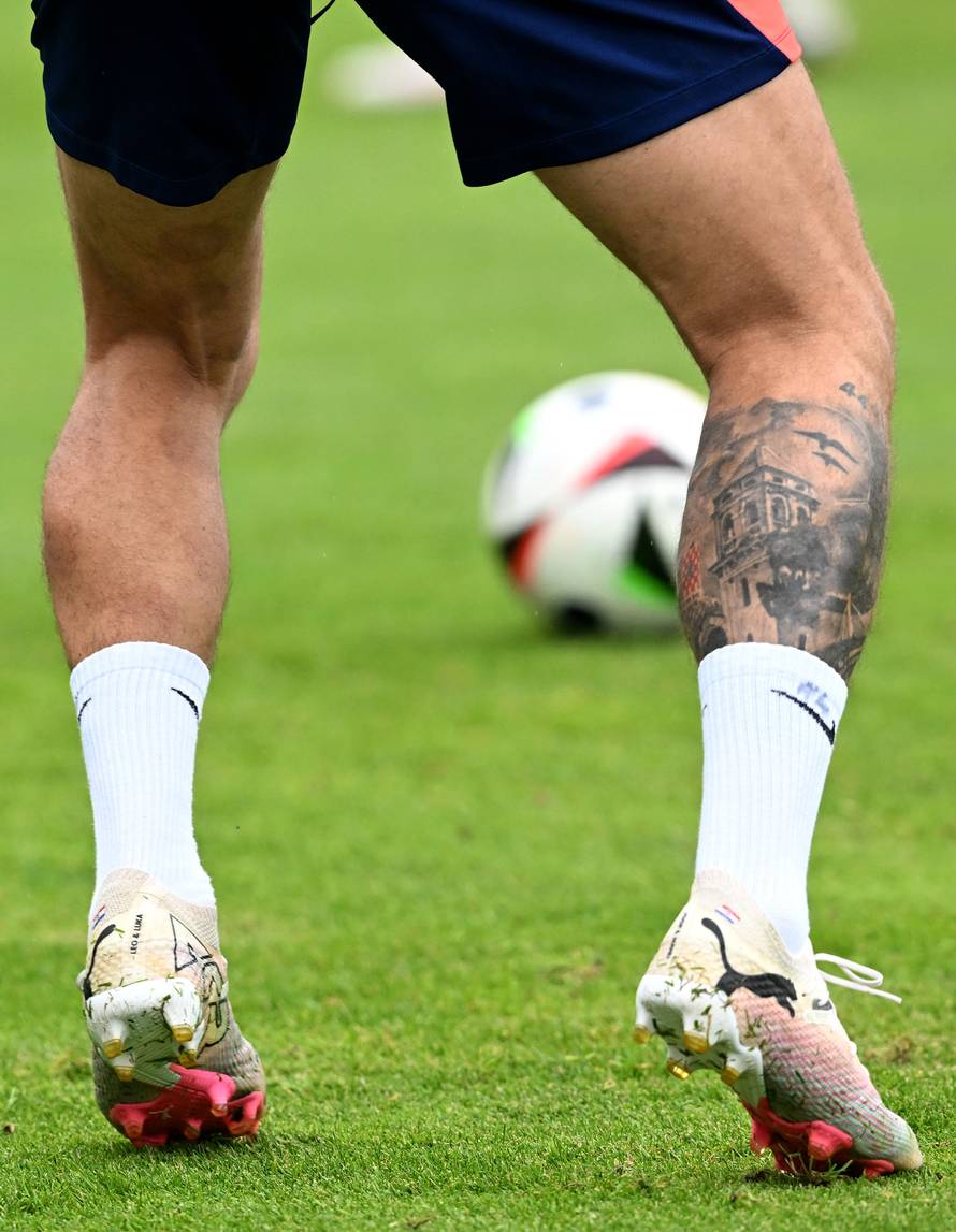 Neuruppin: Ivan Perišić na treningu reprezentacije s novom tetovažom