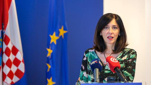 Zagreb: Ministrica Divjak predstavila proÅ¡irenje aplikacije Å eR - Å kolski e-Rudnik