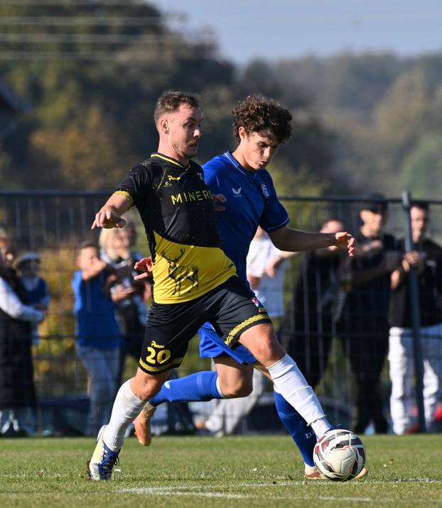 FOTO Dinamo zaplavio Dubravu i uveličao stoljeće nogometa u tom kraju. Pogledajte galeriju